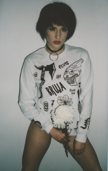 GRACE NEUTRAL BRUJA LONG SLEEVE UNISEX TEE