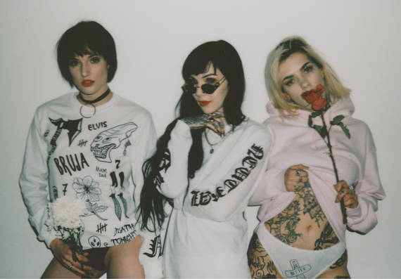 GRACE NEUTRAL BRUJA LONG SLEEVE UNISEX TEE